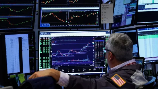 11月12日收盘：道指连续第二日创历史新高 美国政府本周有望结束停摆