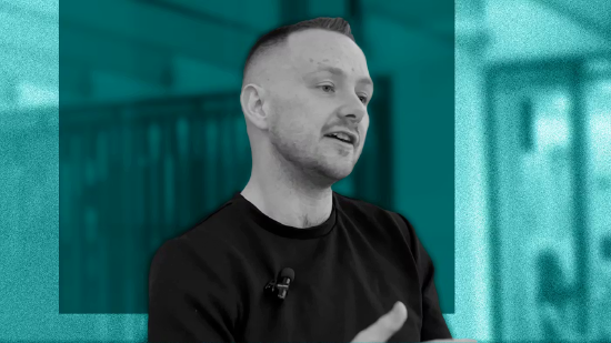 英伟达云服务合作伙伴Nscale拟在IPO前收购美国大型数据中心