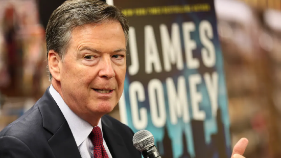美股司法部引用科米的小说，敦促法官勿撤销其对特朗普“86 47”贝壳威胁案