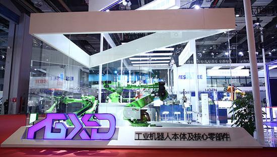 图片来源：哈工智能