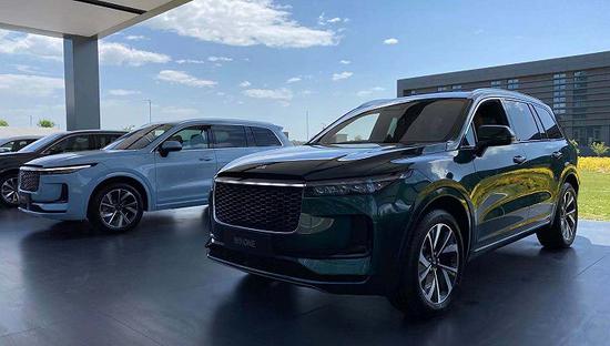 界面新闻|一季度实现营收35.8亿元，李想：年内研发投入将翻倍至30亿元