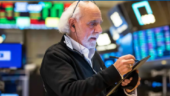 盘前：纳指期货跌0.24% 小非农低于预期