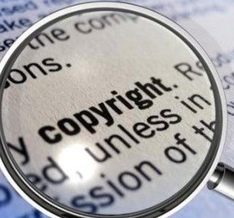 公众号“大战”视觉中国：创作者为何要为难创作者