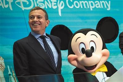 若最后迪士尼顺利并购福斯，那么迪士尼首席执行官罗伯特·艾格就将成为好莱坞历史上最有影响力的大亨。图/视觉中国