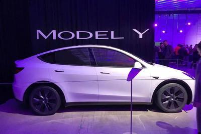 特斯拉将加快Model Y计划,将在2020年第...