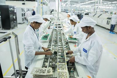 小米称印度工厂产能下月恢复正常 手机销量Q3反弹