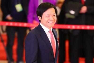 雷军两会建议：推动卫星互联网行业发展