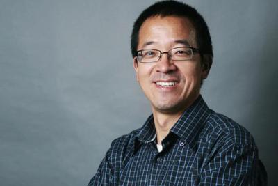 俞敏洪:去人民大会堂的路上，我通过直播收到上千条建议