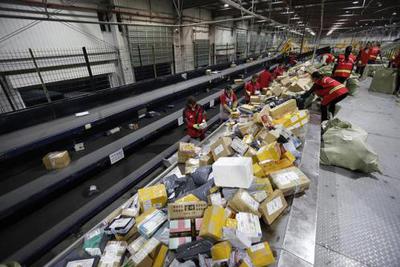 国家邮政局：双11当天全国处理6.75亿件快件 创历史新高