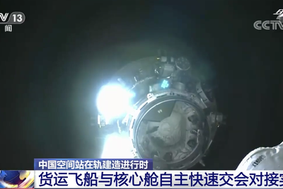  Tianzhou II cargo spaceship and Tianhe core module completed independent fast rendezvous and docking