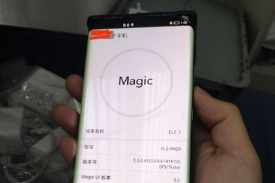 荣耀Magic 3谍照曝光：大曲率瀑布屏+双挖孔