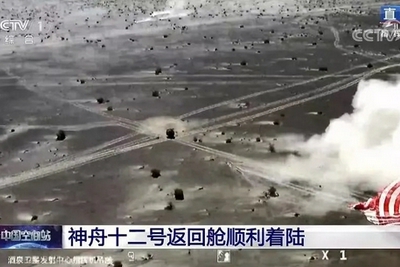 刚刚，3位航天员顺利返回地球！