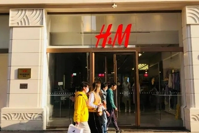 斗鱼直播广告“翻车”背后，H&M在中国现状如何？