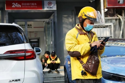 因疫情外卖停送 电动车租赁费支付引争议