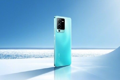 vivo S16或将年底发布 主打OLED高刷柔性屏+天玑8200