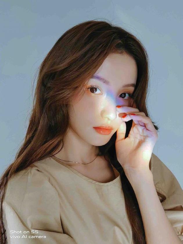 新浪数码:轻薄自拍旗舰vivo S7下周发布 四个卖点提前解析新浪数码2020-07-28 14:39:260阅