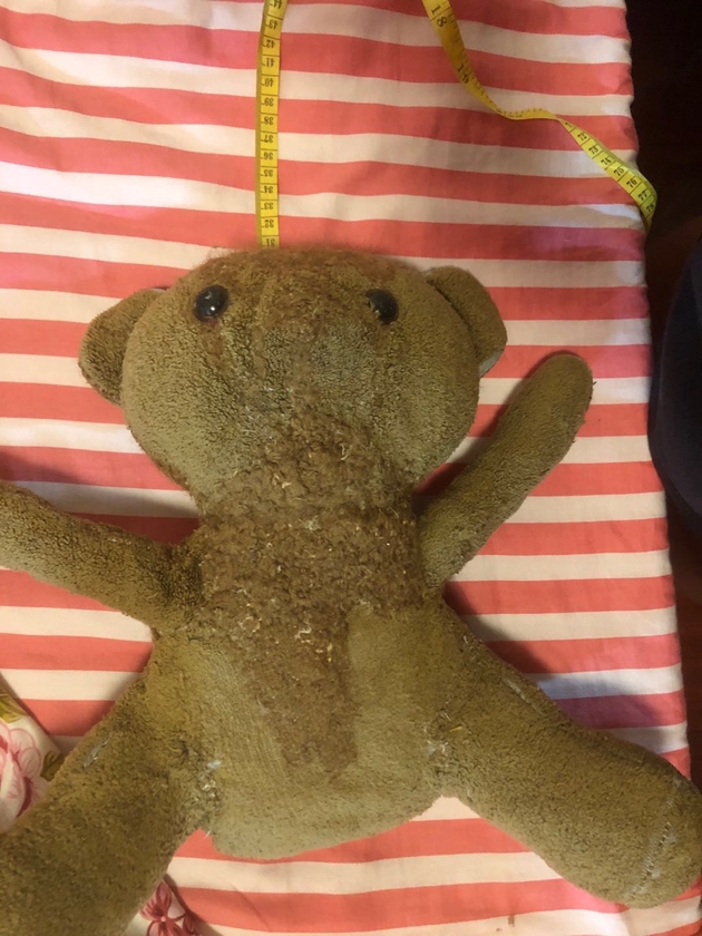 小北花了8800元修复后的小熊 受访者供图