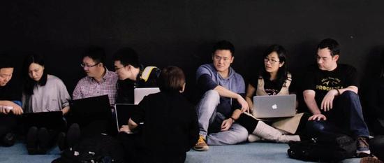 黑色象牙塔:出走MSRA,加盟AI独角兽:科学家离开象牙塔之后