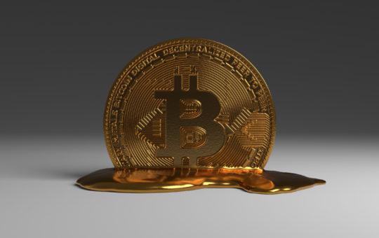 比特币单日暴跌42%,市场恐慌指数接近顶峰