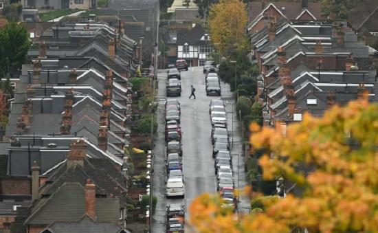 英国11月房屋挂牌均价下跌1.8%