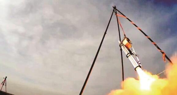 发射试验。摄影:王秀云 冯俊儒