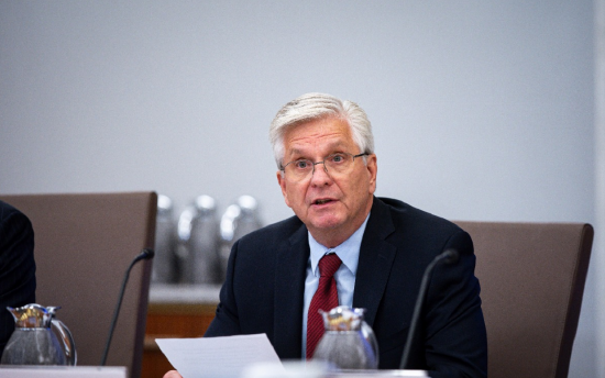 美联储理事沃勒呼吁：改革央行运作 推动关键职能集中管理