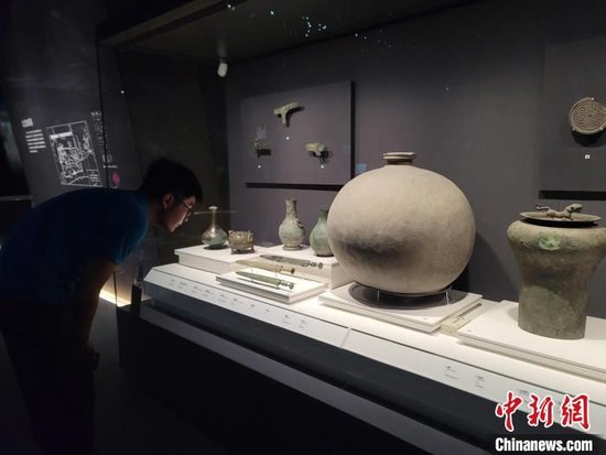 陕西历史博物馆秦汉馆正式开馆 “秦汉文明”系列展览揭幕|秦汉|陕西历史博物馆|秦汉馆|文物|历博_手机新浪网
