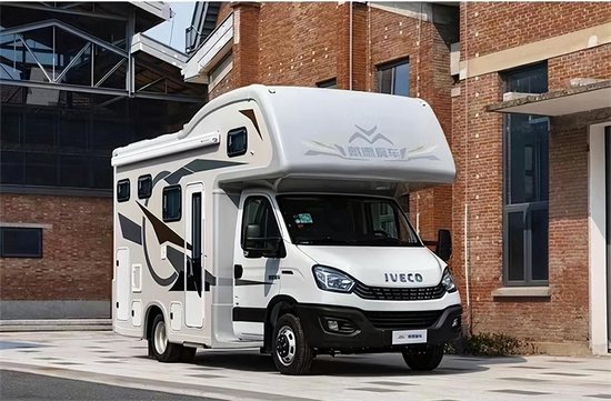 全新戴德房车恺丰依维柯双拓展房车现车