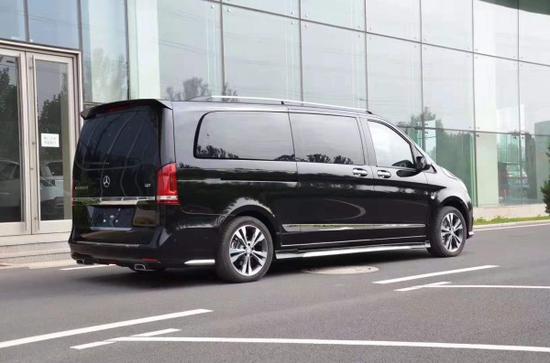 2019款奔驰V260温馨居家商务改装热卖中