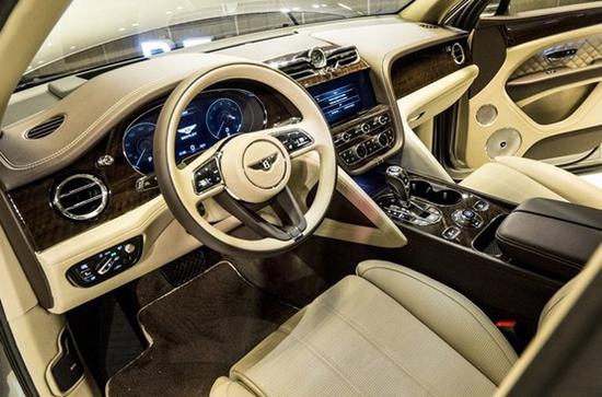 2021款宾利添越 完美展示精雕细琢之美