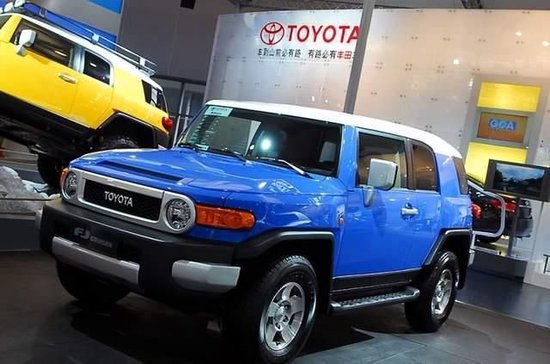 2023款丰田fj酷路泽进口现车45万起售