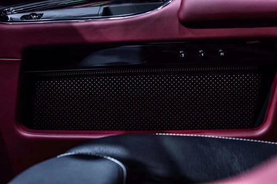 劳斯莱斯古斯特加长版优惠好礼华丽舒适