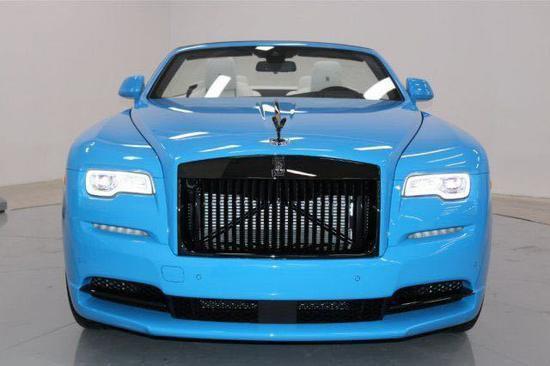 劳斯莱斯曜影现车行情 超帅配色惊爆眼球