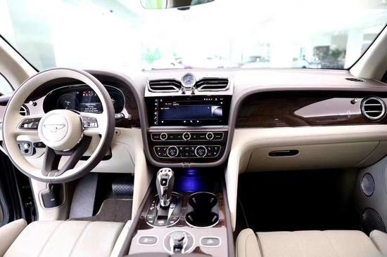 2021款宾利添越4.0V8天津港最新优惠行情