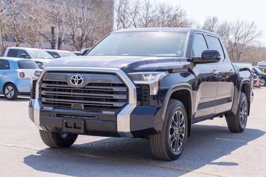 2022款丰田坦途sr5trd天津港现车仅53万