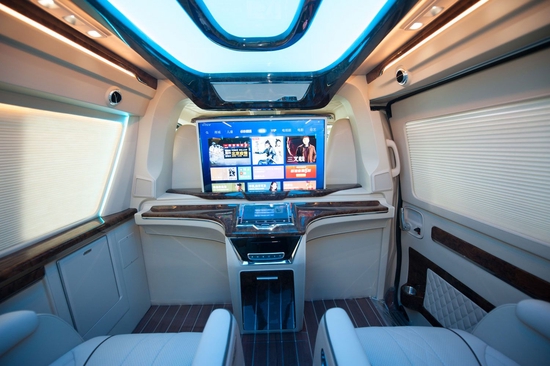 gmc商务之星新款米色内饰清爽怡人