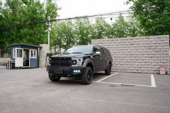 21款福特勇猛者f150suv35t现车订制版