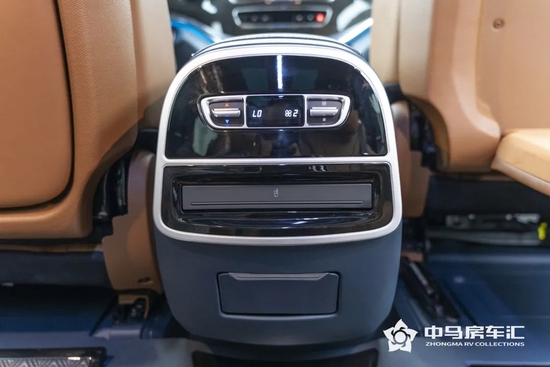 ▲中排航空座椅、8项调动，二组记忆