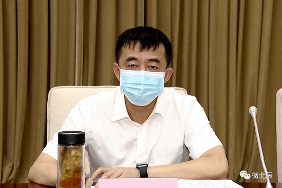 区委副书记,区长徐晖