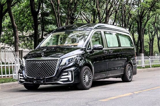 奔驰迈巴赫vs680报价商务车奢华内饰