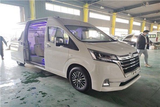 2023款丰田海狮35l商务车天津让利价格