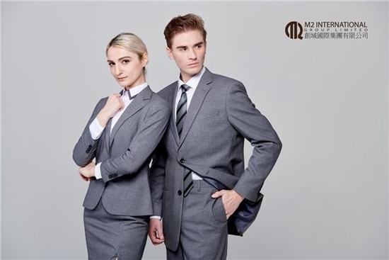 高端银行制服设计——体现专业与高贵的结合