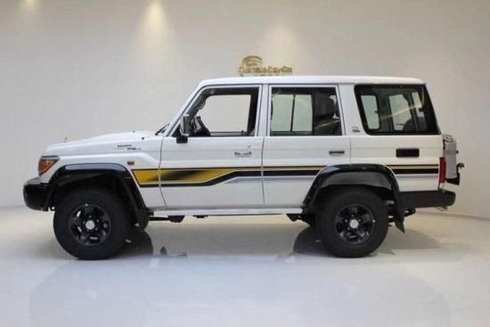 年终购车有惊喜24款中东版酷路泽lc76