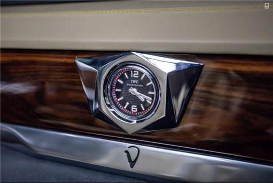 2019款奔驰威霆现车价格 商务龙头大哥