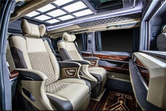 2019款奔驰威霆现车价格 商务龙头大哥