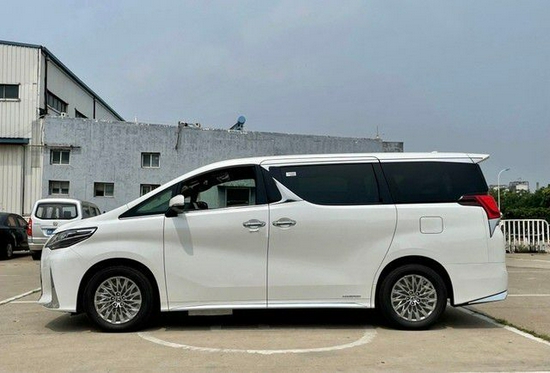 雷克萨斯商务车lm300现车销售可分期