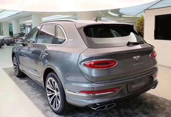 2021款宾利添越4.0V8天津港最新优惠行情