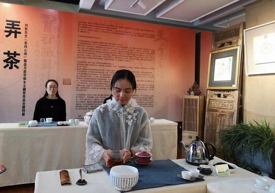 刘栋先生茶档心画与赵学娟女士藏茶珍品合璧特展召开