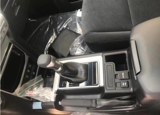 20款丰田霸道柴油3.0现车中东版配置价格