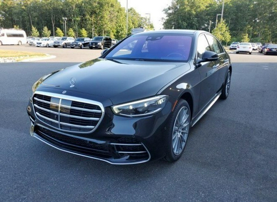 2022款奔驰s500现车130万起新款首批售
